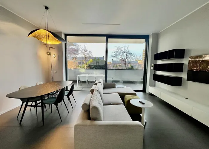 Bosco Verticale Apartmanhotel Milánó